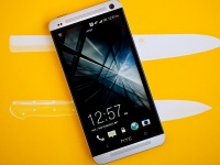 HTC One    Android 4.3   