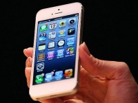   iPhone 5S   
