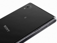 Xperia Z1 mini        Xperia Z1