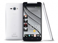     HTC Butterfly 2     HTC 8XT