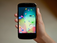 Nexus 4 LTE    Nexus 5