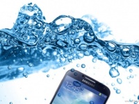 Samsung Galaxy S5   -   