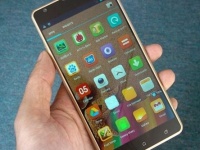 Gold Sunnycube M8       $99