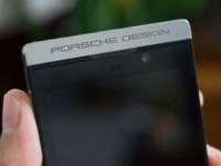 Porsche Design BlackBerry P'9982   