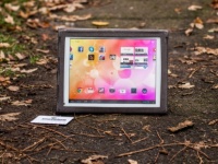   iconBIT NetTAB SPACE QUAD RX   Smartphone.ua!