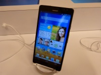 Huawei    6.1- Ascend Mate 2