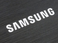 Samsung   MWC 2014  Galaxy Grand Lite