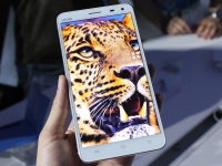  Vivo Xplay 3S  2K HD     