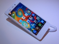   4-   Gionee Elife E6 Mini
