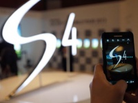  Samsung Galaxy S4  S4 mini   Black Edition   