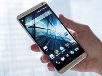    HTC One Max  