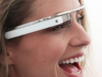  Google Glass  