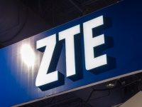 ZTE   MWC 2014   Grand Memo II LTE