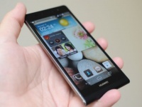  Huawei Ascend P7      