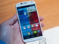  Motorola Moto X+1    