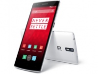   5.5-  OnePlus One  $299