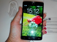   5- LG L80   dual-SIM