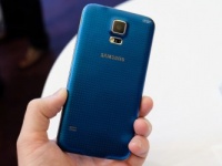 Samsung Galaxy S5 mini  -   