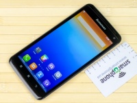   Lenovo IdeaPhone S930   Smartphone.ua!