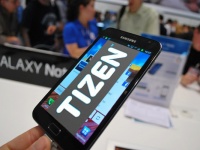 WSJ: Samsung  Tizen-       