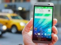  HTC One (M8) Ace     3 