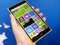 Nokia     Lumia 1525