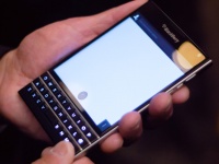 Qwerty- BlackBerry Passport   24 