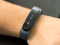  Huawei TalkBand B1:    