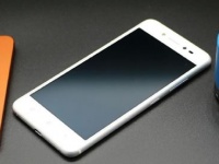 Lenovo Sisley  8-  iPhone 6