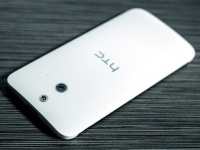 HTC     One (E8 Eye)
