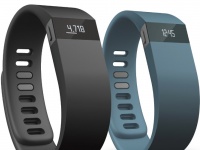 Charge  Charge HR    -  Fitbit