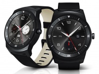 LG     - G Watch R