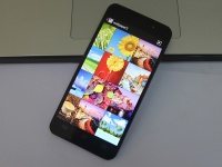 JiaYu S4  8- LTE-    Gorilla Glass 3
