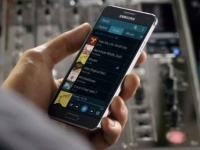 Samsung SM-Z6400  4K-  Snapdragon 810 