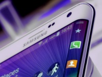 Samsung    Galaxy S6  S6 Edge