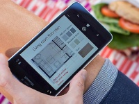 MWC 2015:    Microsoft Lumia 640  Lumia 640 XL