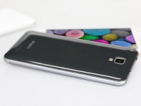 MWC 2015: Zopo Touch  64-   2.5D   