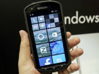 MWC 2015: Kyocera    Torque   WP 8.1 Update 2