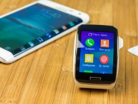   Samsung Galaxy Note Edge  c- Gear S   Smartphone.ua!