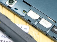     . Prestigio MultiPad MUZE 5001 3G:    