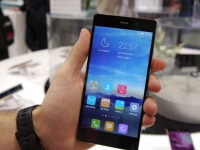 Hisense H910  8-   5.5- Full HD 