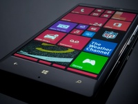 Microsoft     Lumia Cityman  Talkman  QHD-