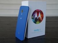 Motorola Moto X (3rd Gen)  5.7- QHD-  3  