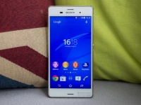    Sony Xperia Z3+