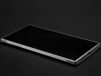 Doogee F2015  8-   5.5- 2.5D 