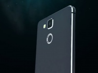 Mstar S700 Pro   , Snapdragon 820  USB Type-C