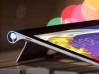    8- Lenovo Yoga Tablet 3