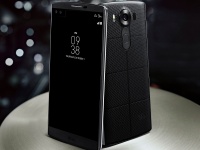     LG V10   