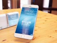 : Apple iPhone 7     3  