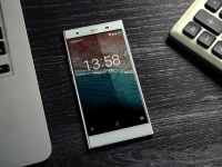  Doogee Y300   HD-    Android 6.0